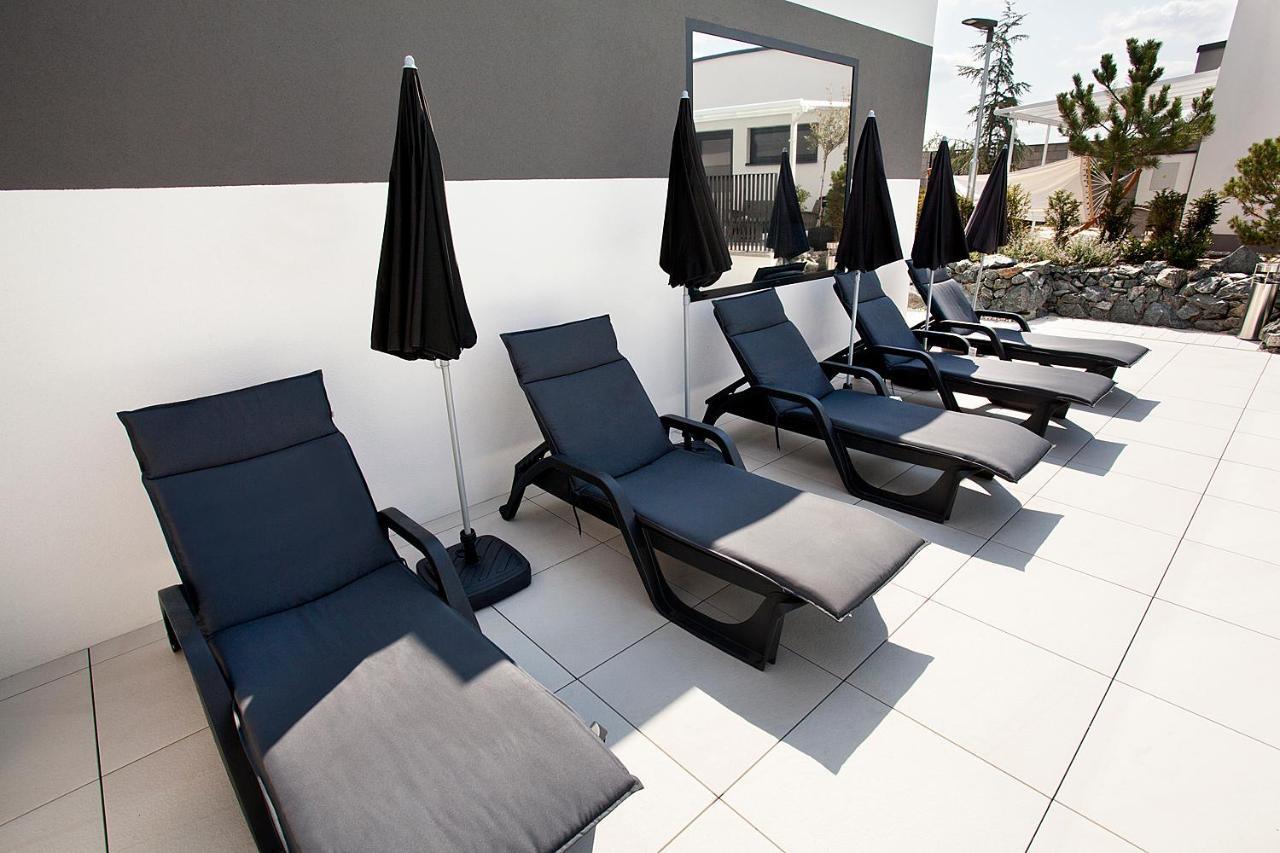 Apartmany Ladná Extérieur photo