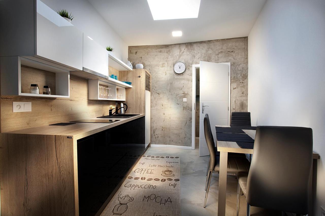 Apartmany Ladná Extérieur photo